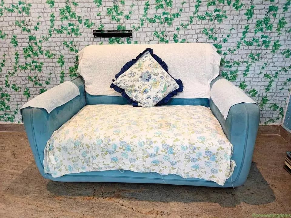 7 seater (3+2+2) sofa - Image 1