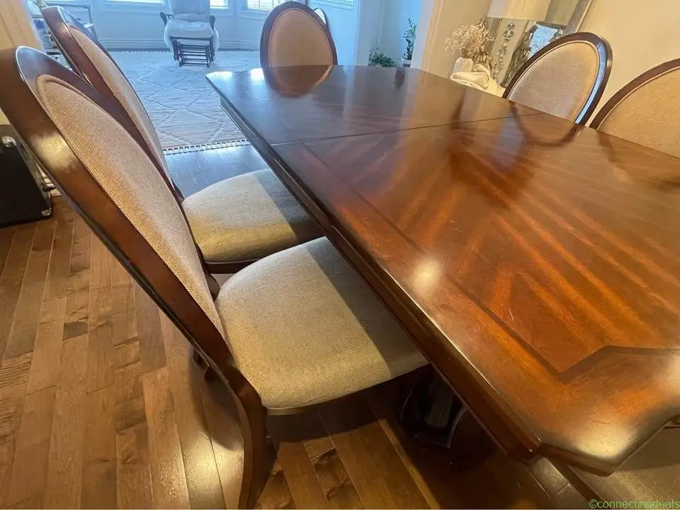 Dining set