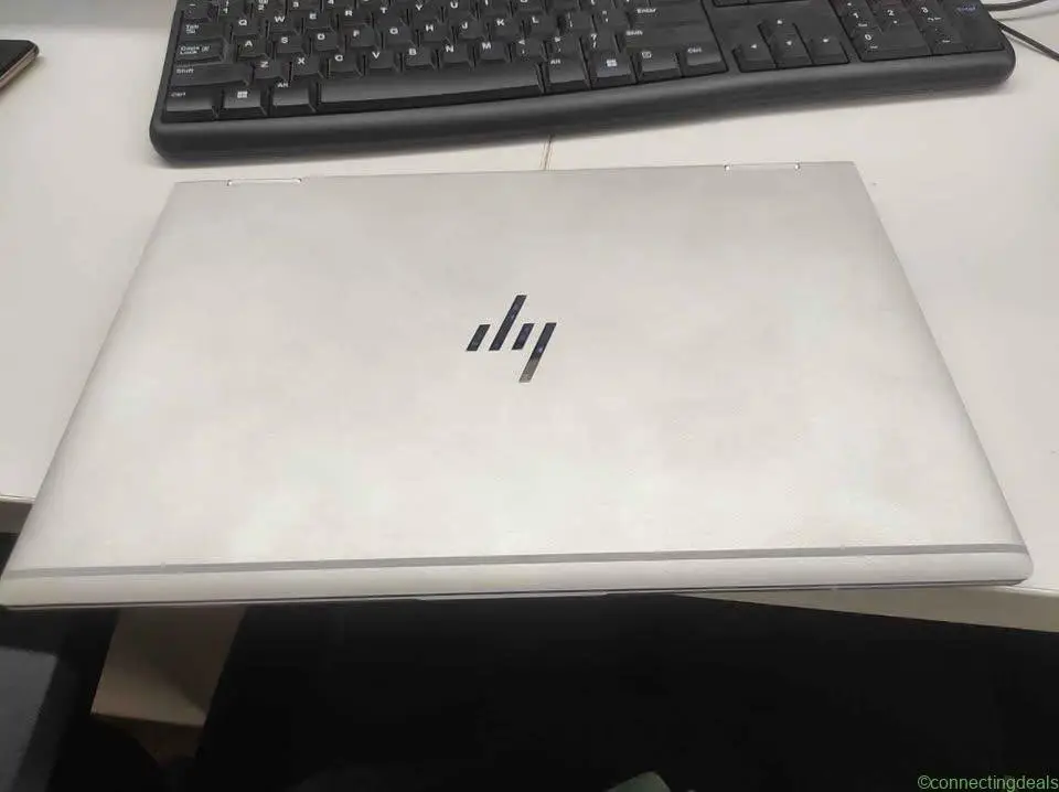 Laptop i5 8th gen 256gb ssd 16gb ram 8gb graphics