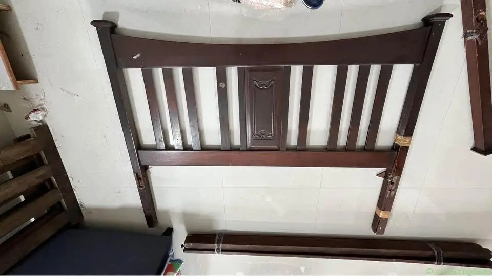 Bed Teak wood ( Segun wood)