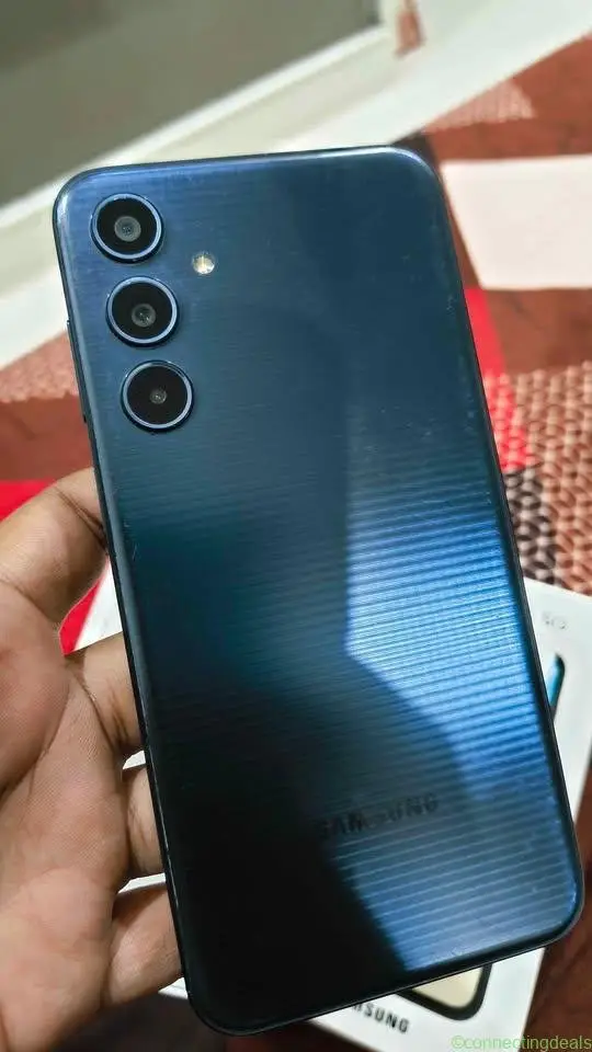 Samsung Galaxy M35 5g. 8gb + 256 gb - Image 1