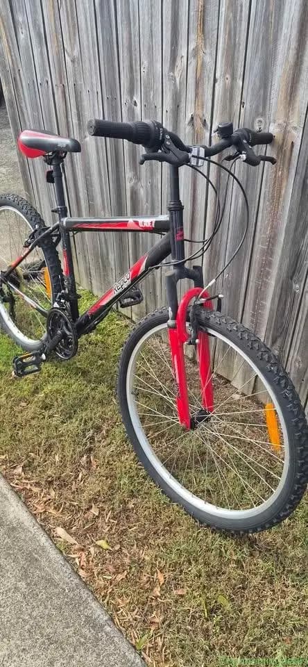 Mens bike - Image 1