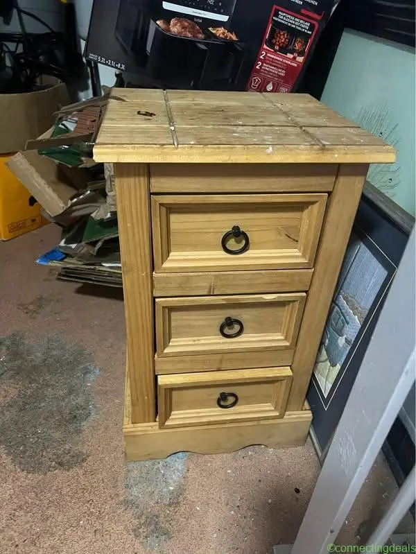 Bedside table