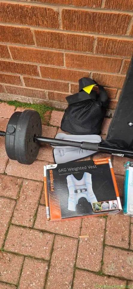 Gym equipment - Image 1