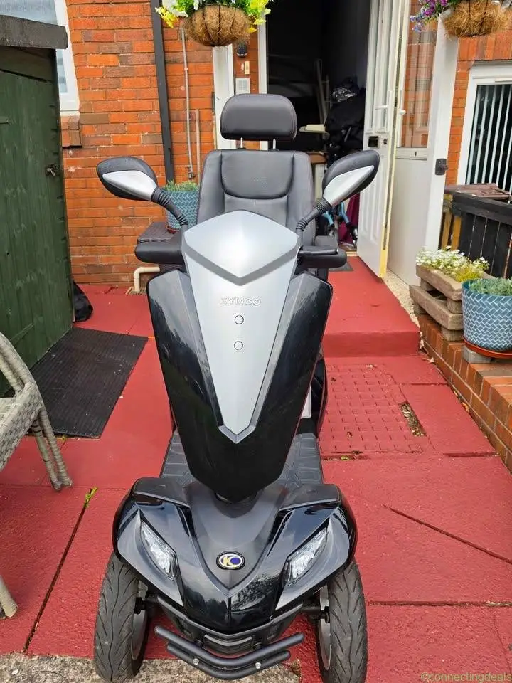 Kymco.Maxer scooter - Image 1