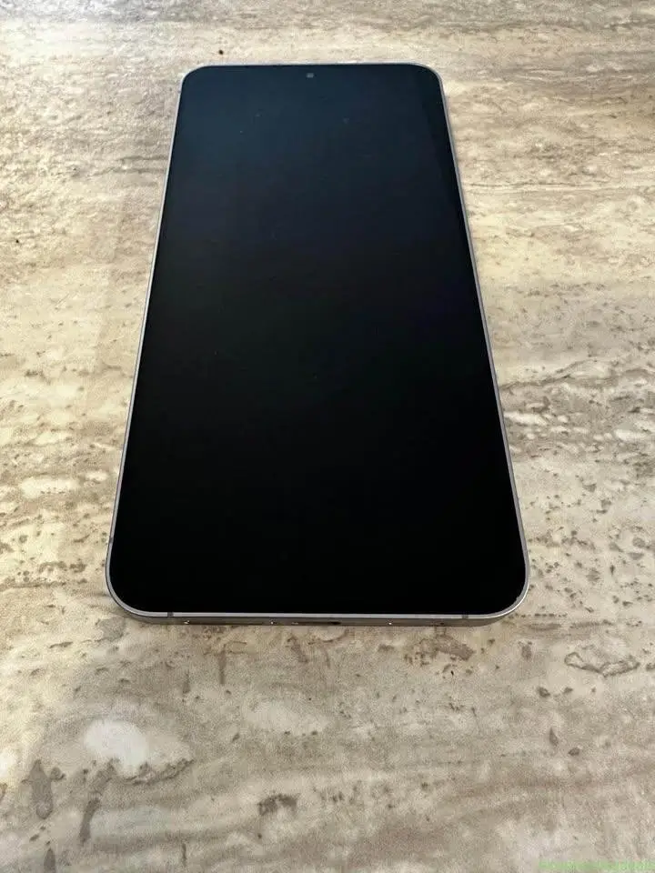 Samsung Galaxy S26 FE-2 mobile phone