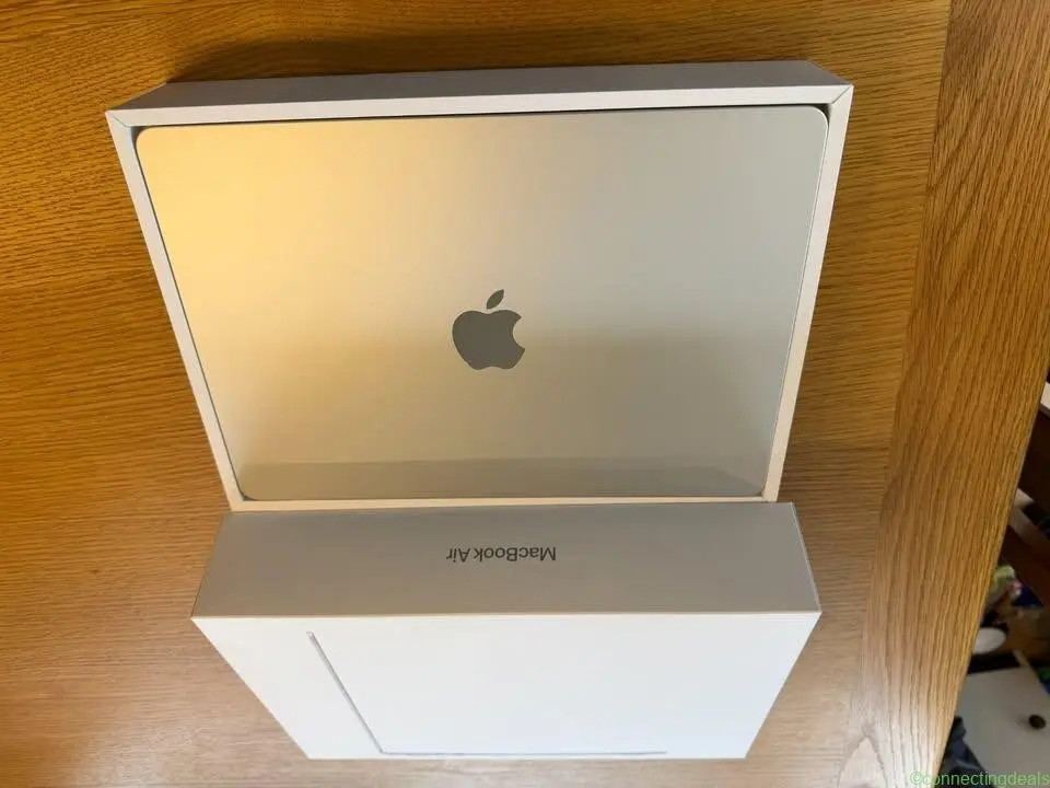 MacBook Air M4 13" 16gb memory 2025