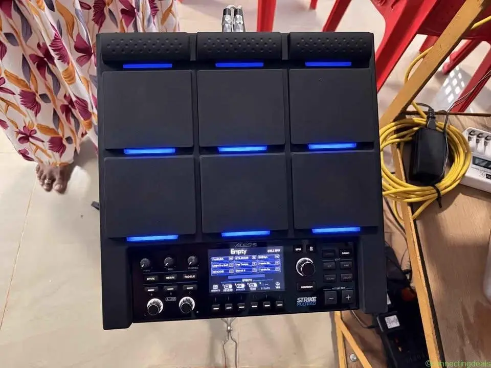 Alesis strike sampler pad Roland yamaha casio