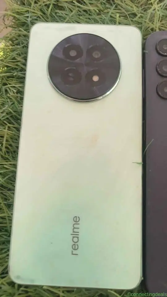 4G & 5G mobile available - Image 1