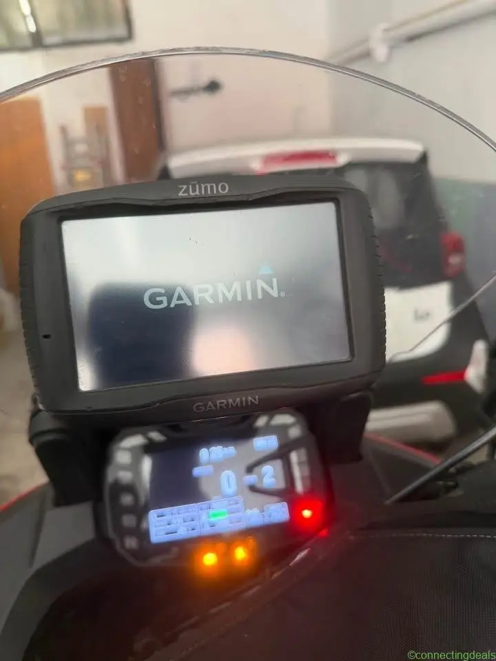 Garmin 595 zumo - Image 1