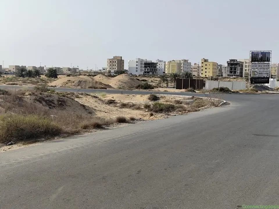 للبيع قطعة ارض تملك حر جميع الجنسيات شامل رسوم
