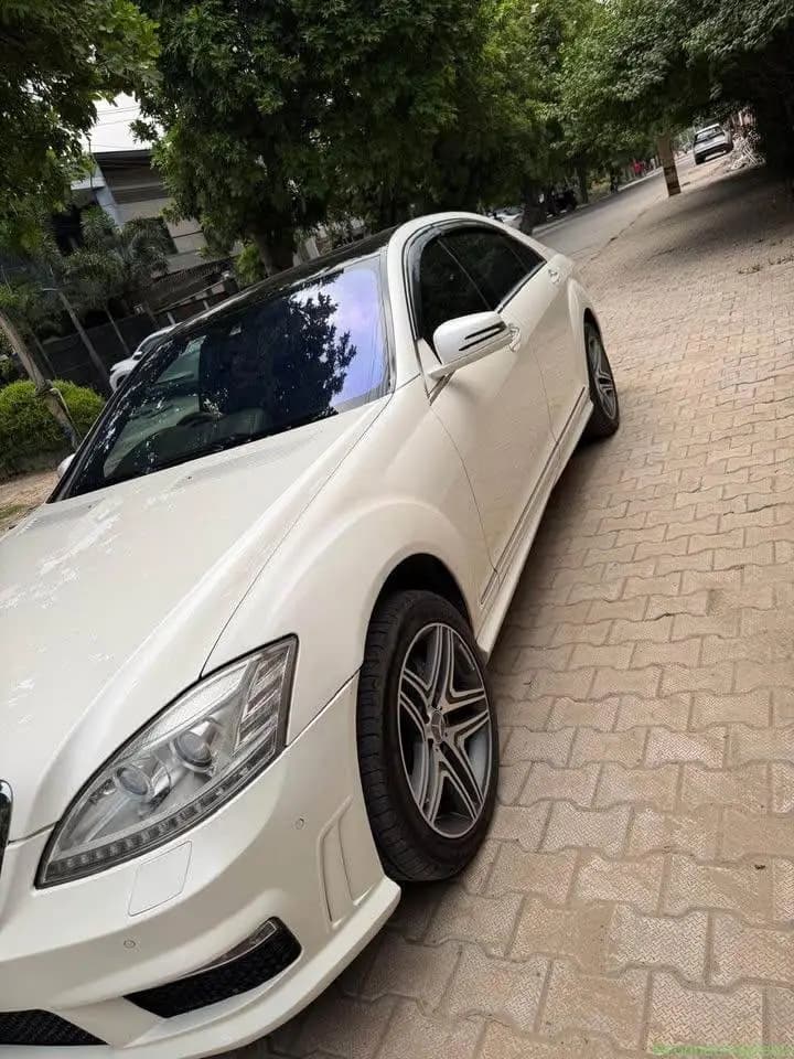 Mercedes Benz S Class 3.5 55 AMG 2013 Petrol 1st