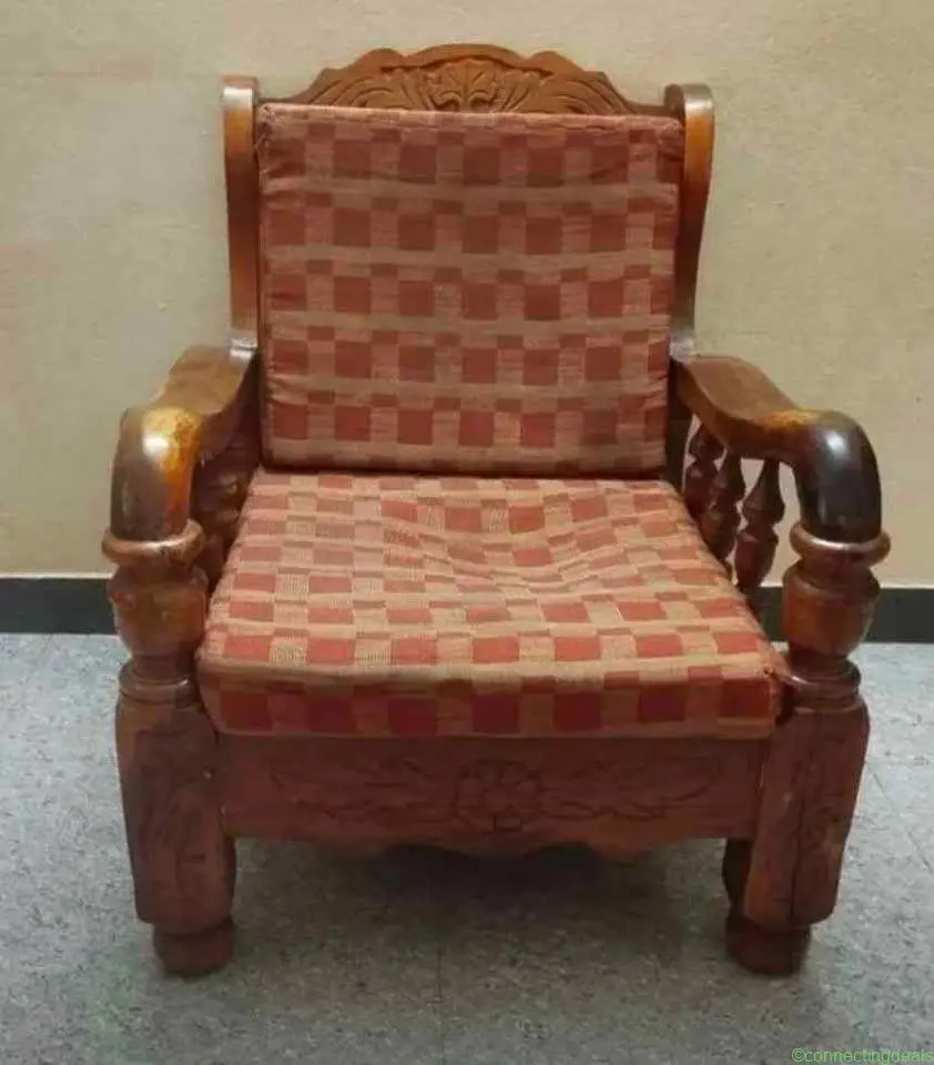Single seat wooden sofa
