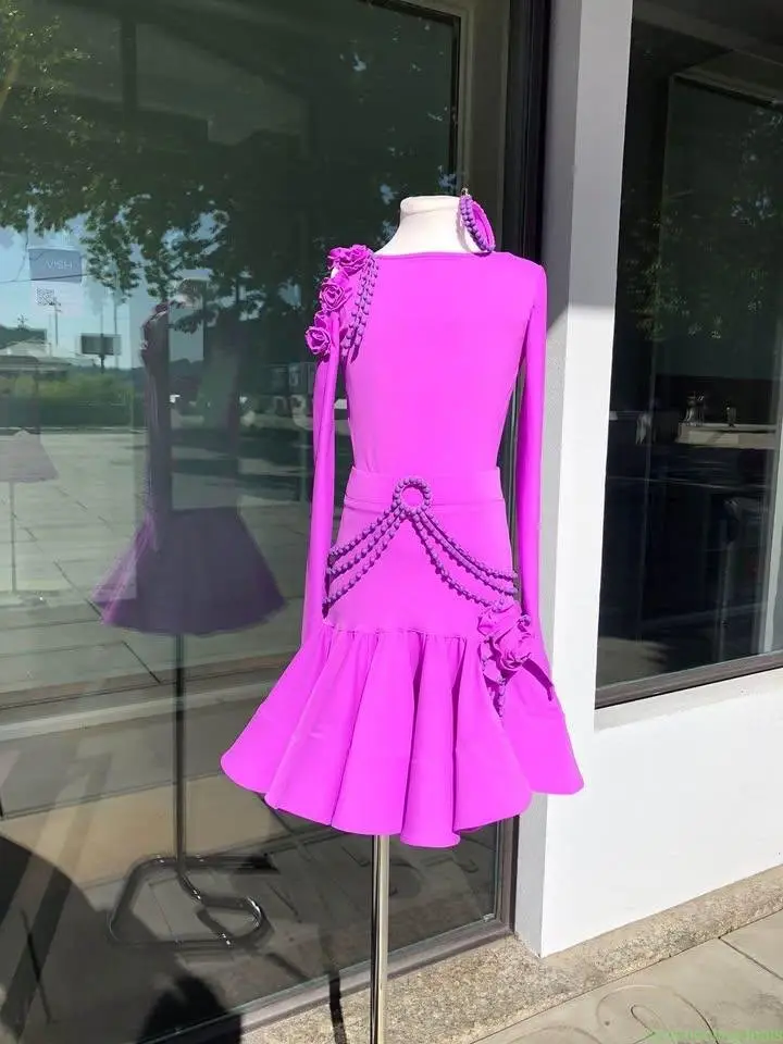 Latin dress for Jun 1