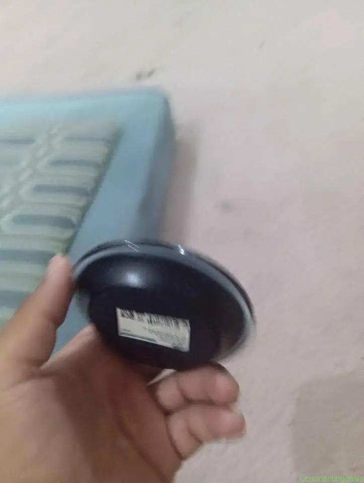 I phone and Samsung wireless charging devices
