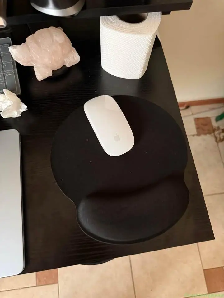 Macbook Air with Magic Mouse 3 - Image 1
