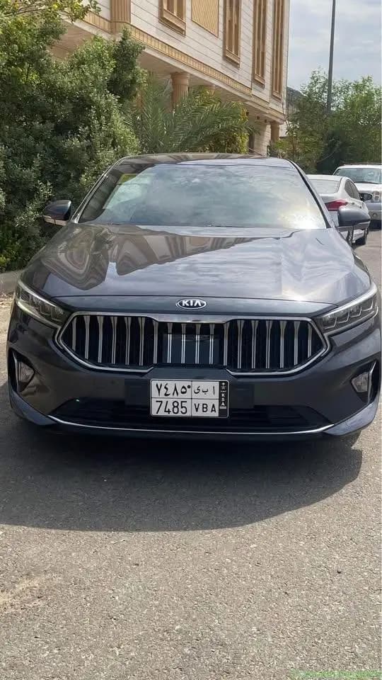 للبيع كيا كادنزا 2020 بطاقة جمركية