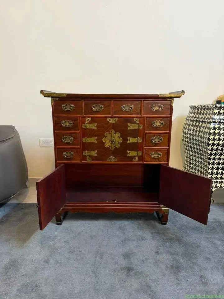 Large Antique Quality Chinese Hardwood Brass
