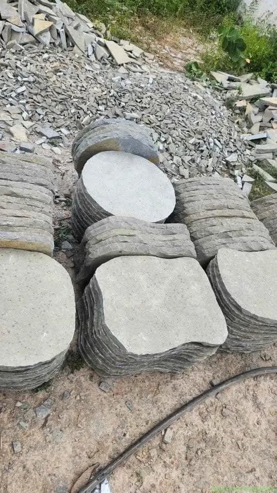 Stepping Stones | Landscaping | Garden Design |