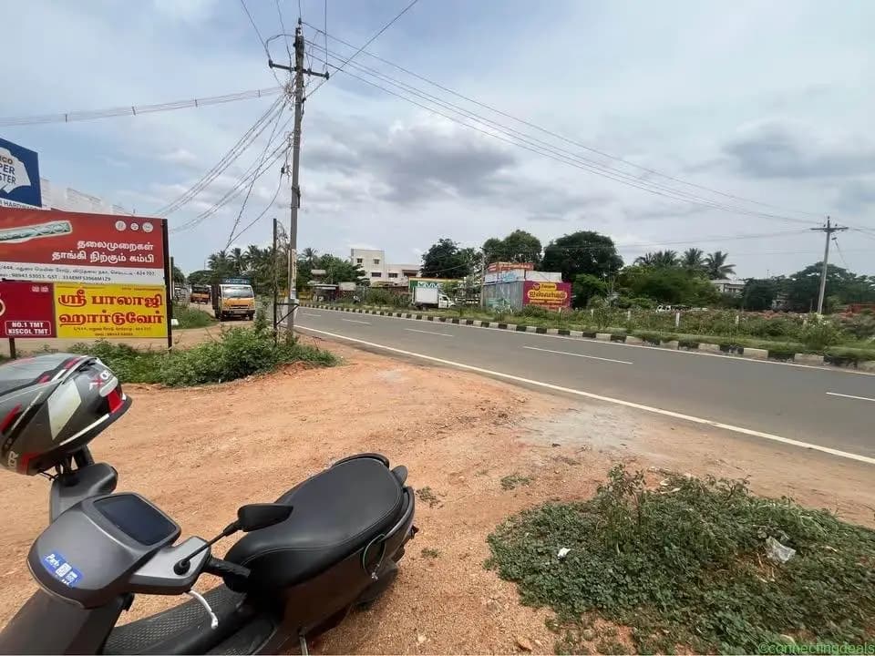 Commercial Highway land for rent