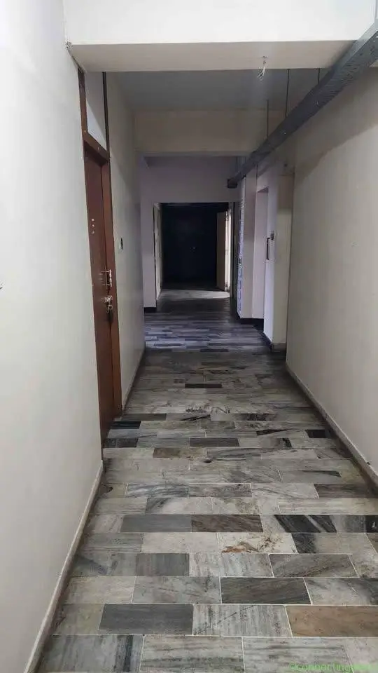 Commercial Office Space - 500 sqft Rent at
