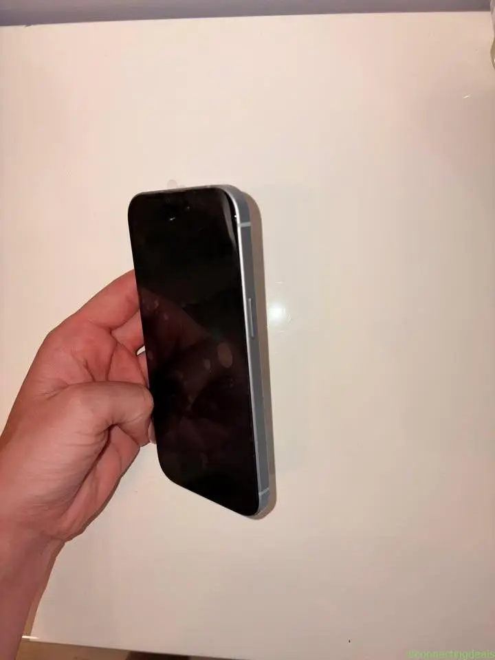 iPhone 15 – 128 Go – Très bon état - Image 1