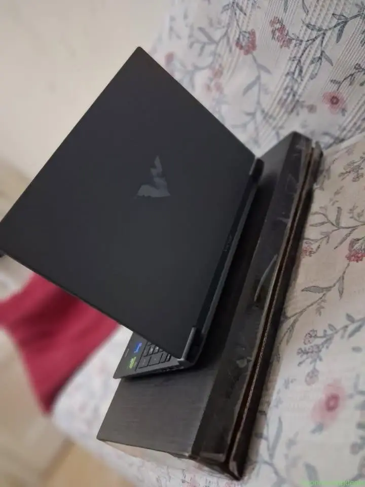 HP VICTUS GAMING LAPTOP - Image 1