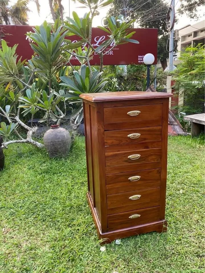 Antique Home Decor Memory Lane