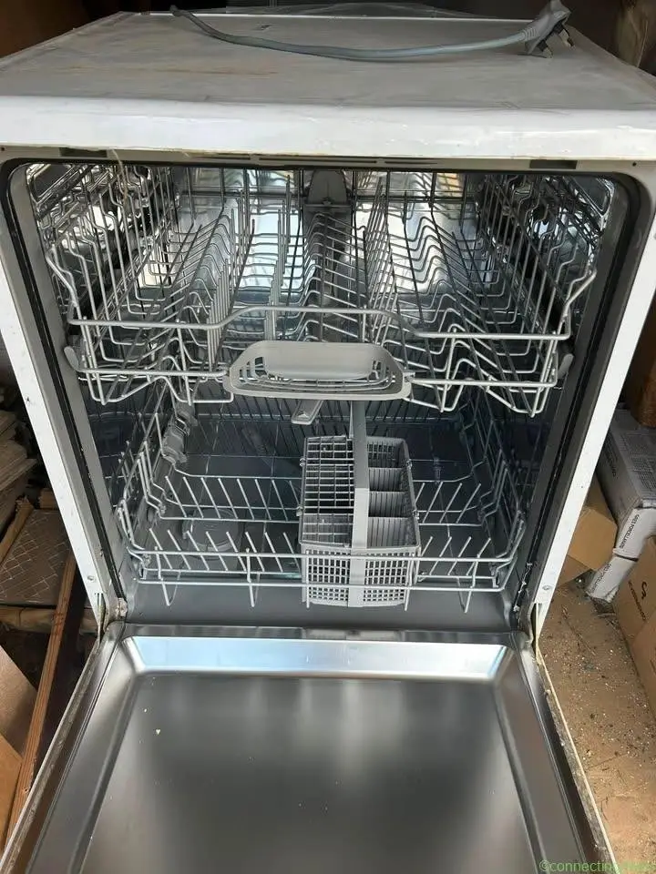 Bosch Series 2 SMS2ITW08G Freestanding Dishwasher