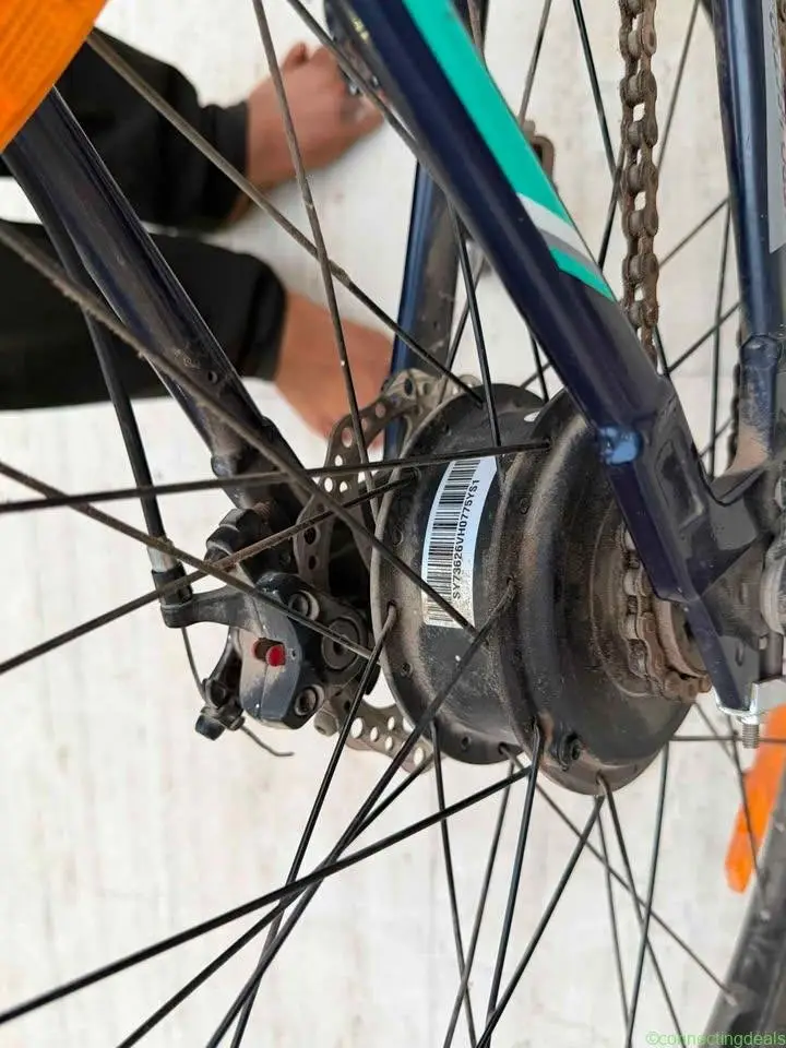Hero lectro c5 electric cycle - Image 1