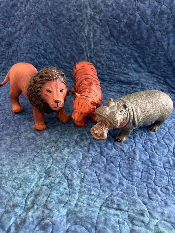 Jumbo Safari Animals x3 $23 Pretend play Toddler