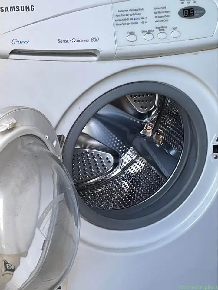 Apartment size washer and dryer