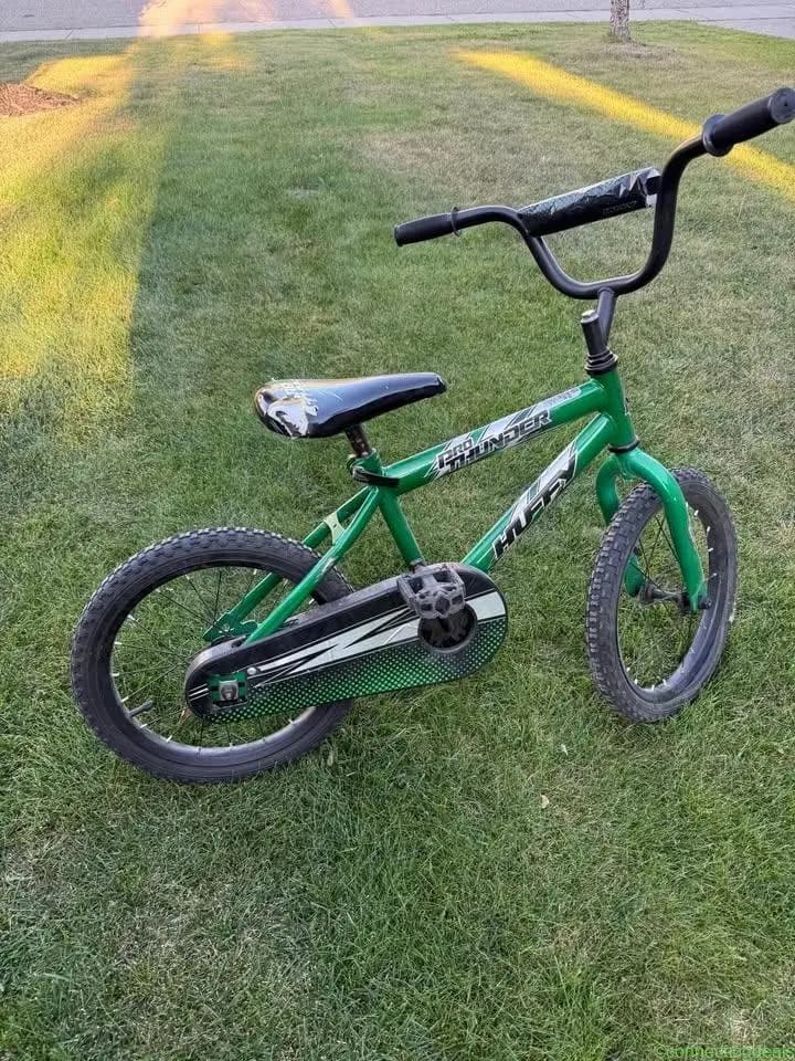 16 inch Kids Bike - Image 1