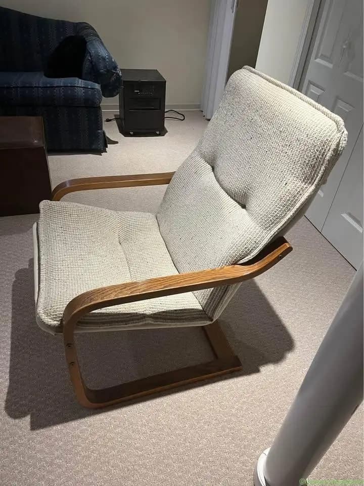 Cloth Chair - Image 1