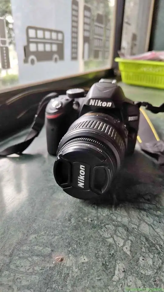 NIKON D3200 WITH BAG AND MEMORY CARD