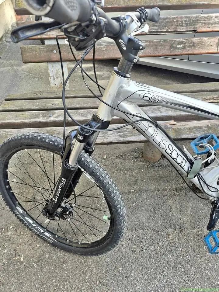 Bicicleta MTB