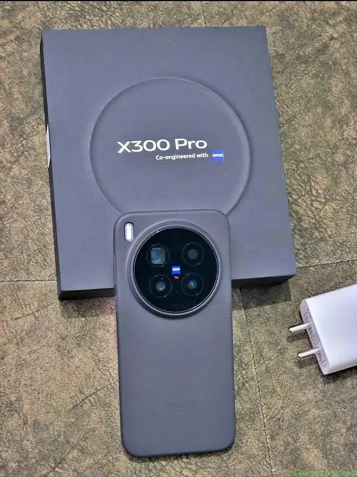 Vivo X300 pro used phone emi cod bill box charger