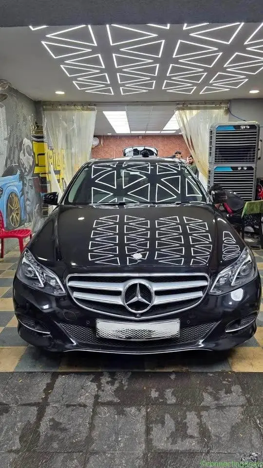 Mercedes Benz E350d V6