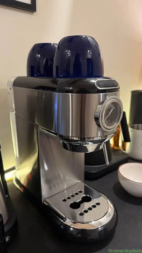 Espresso machine with professional tools