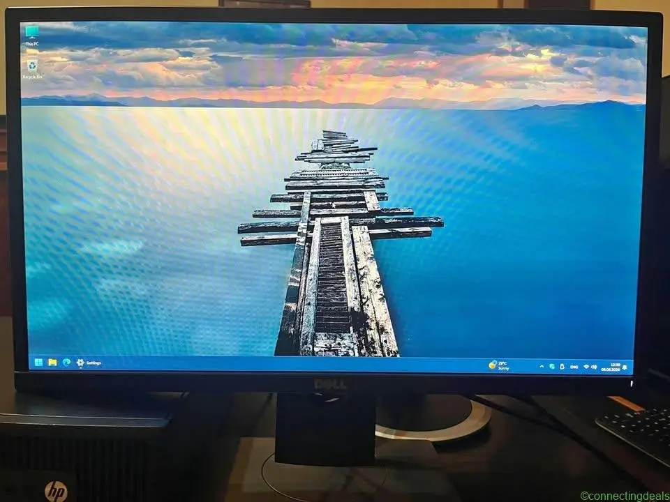 Sistem HP EliteDesk 705 G2 SFF cu Windows 11 Pro