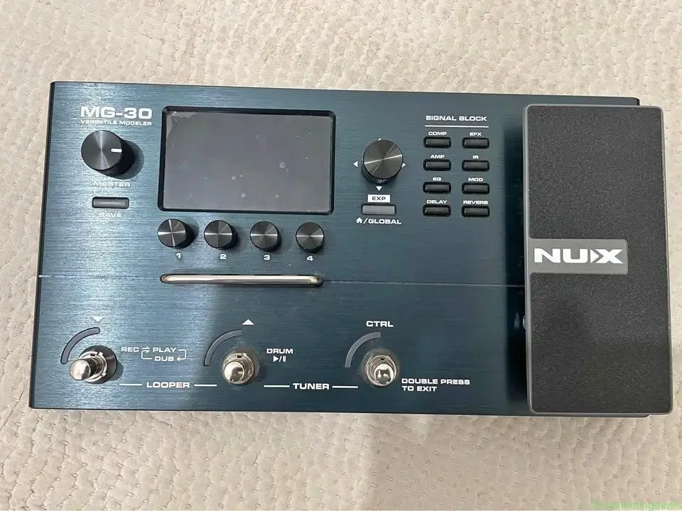 Nux MG30 guitar processor