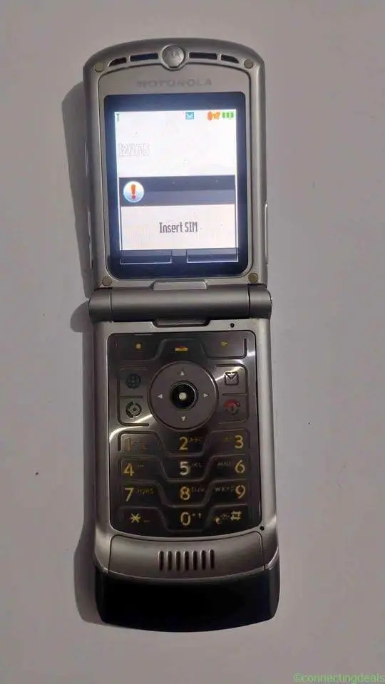 Motorola moto razer v3 antique mobile in