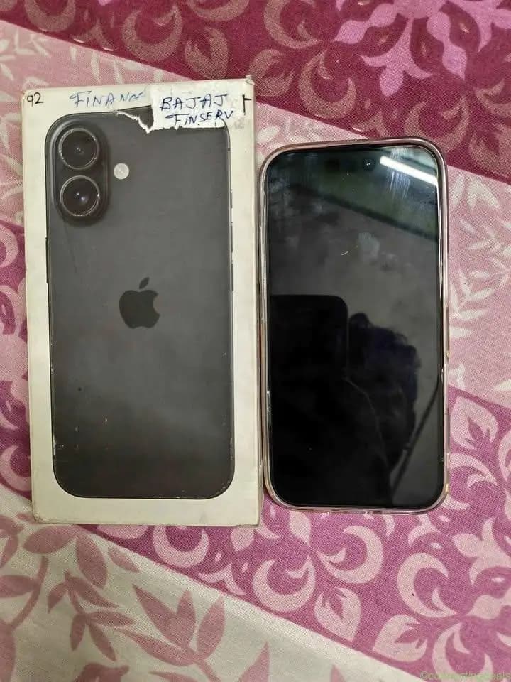 IPHONE 16 SUPPORT MINT CONDITION