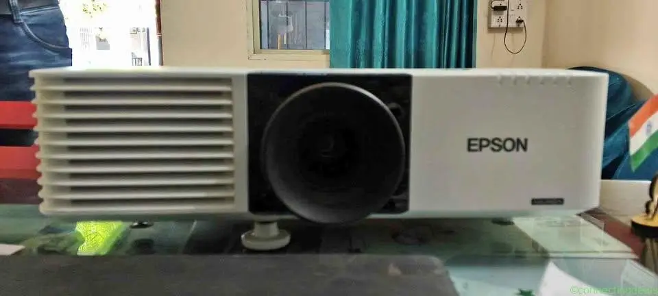 EB-L610U EPSON 6000 LUMENS LASER PROJECTOR