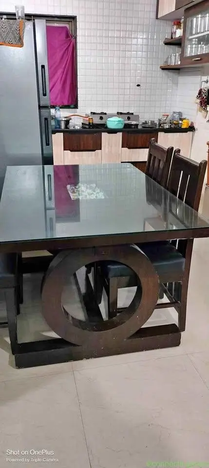 Dinning table