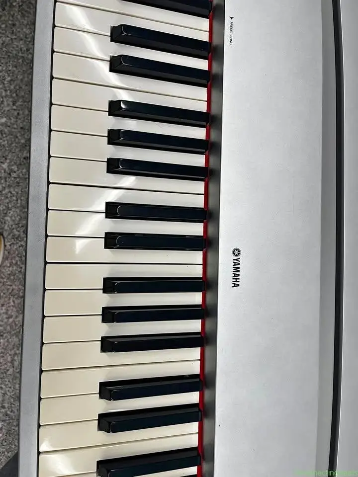 PIANOFORTE YAMAHA P-70 (USATO NEGOZIO) + MOBILE + - Image 1