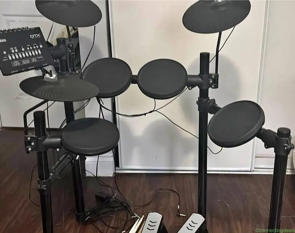 Yamaha DTX402k Electronic Drum Kit (*Pick-Up