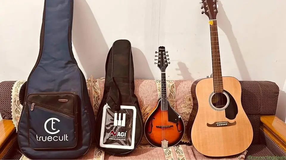 Guitar and mandolin in mew condition