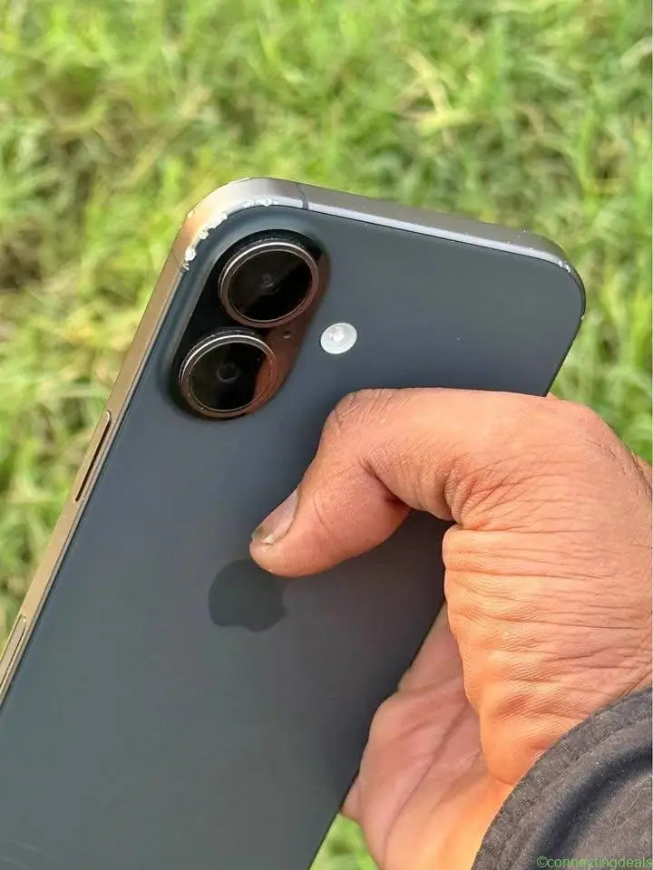 iPhone 17