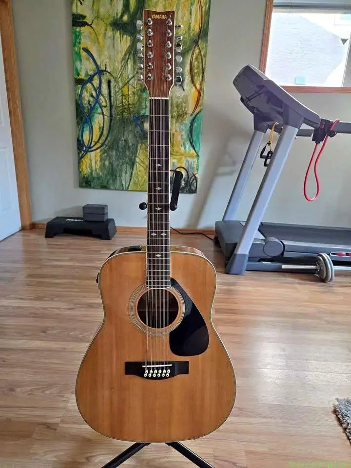 Yamaha FG-512II 12-String Acoustic/Electric - Image 1